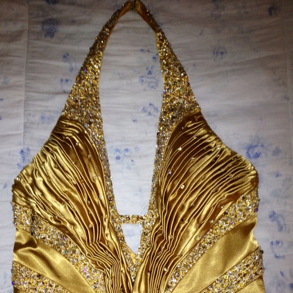 Tony bowls gold prom brides maid dress🚫SOLD🚫