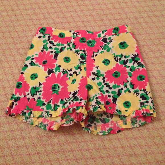 Lilly PulitZer Kids XL shorts NWT