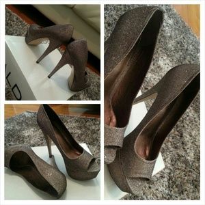 Aldo Pumps!