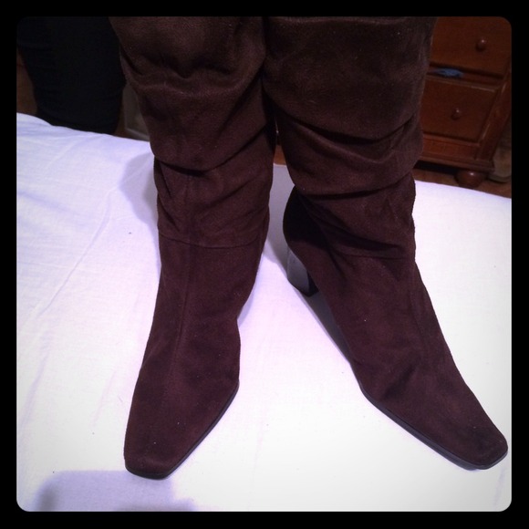 Brown  suede Boots