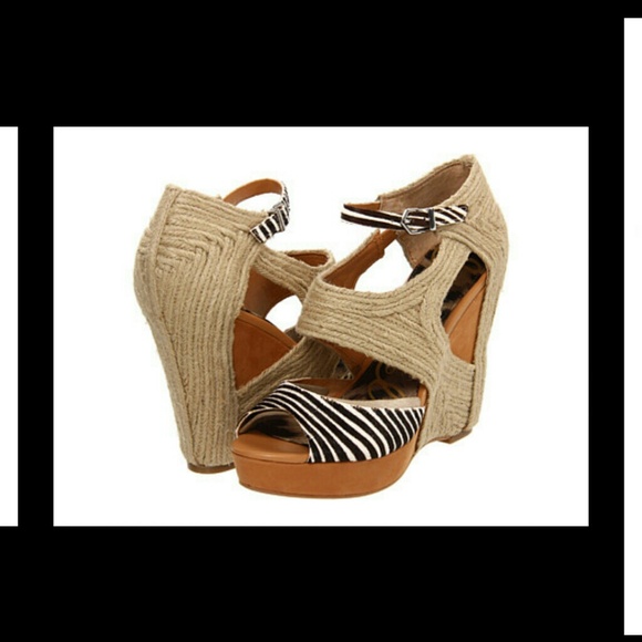 Sam Edelman wedge