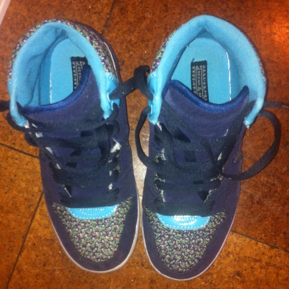 Urban outfitters shoes - Picture 2 of 4