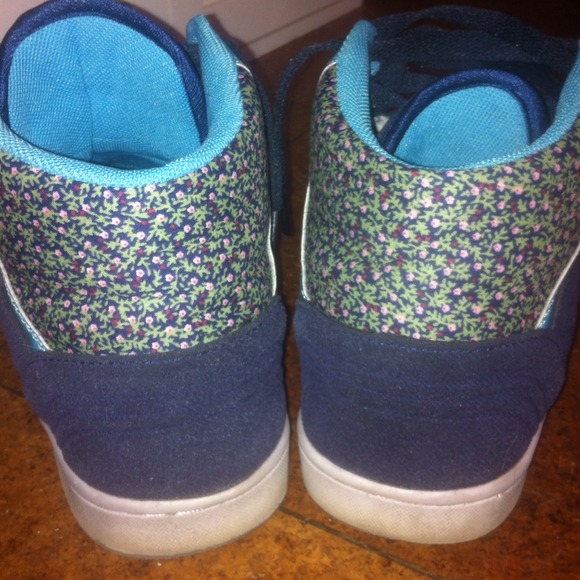 Urban outfitters shoes - Picture 4 of 4