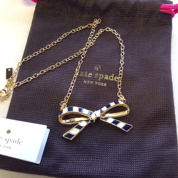 Kate Spade Finish Touch necklace