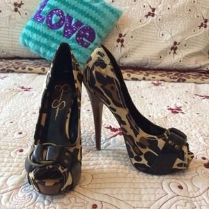 Jessica Simpson Leopard Heels