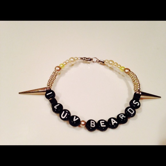 Beaded bracelet