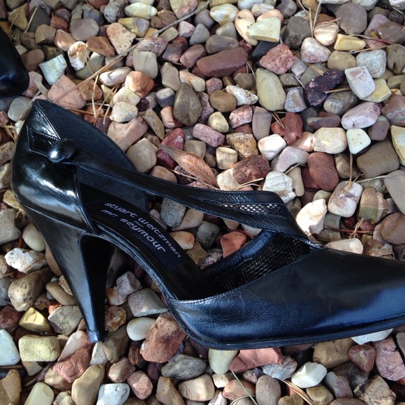 Stuart Weitzman Black Leather Heels - Picture 2 of 4