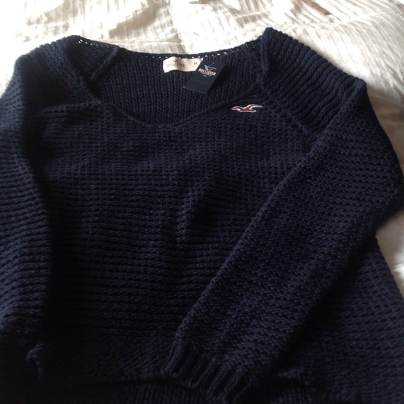 Hollister Sweaters - Navy sweater