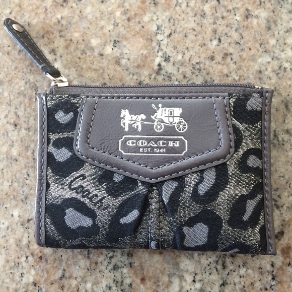 Small coach cheetah coin purse