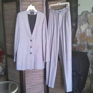 Business two piece pant and jacket suit