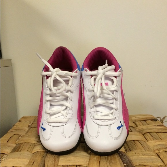 YOUTH (girl)  PUMA SNEAKER