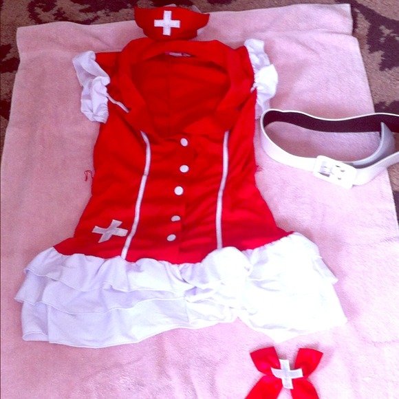 Adults small nurse costume.