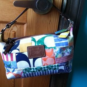 Springy coach bag
