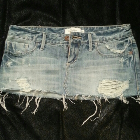 negotiable! abercrombie and fitch skirt