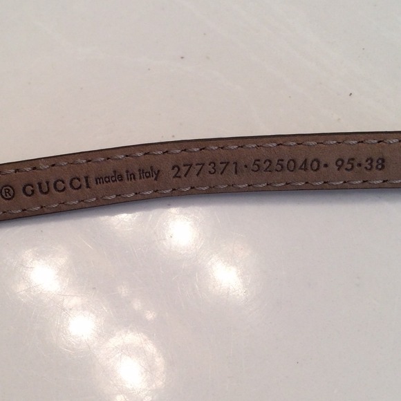 🚫SOLD🚫 GUCCi BELT - Picture 2 of 4
