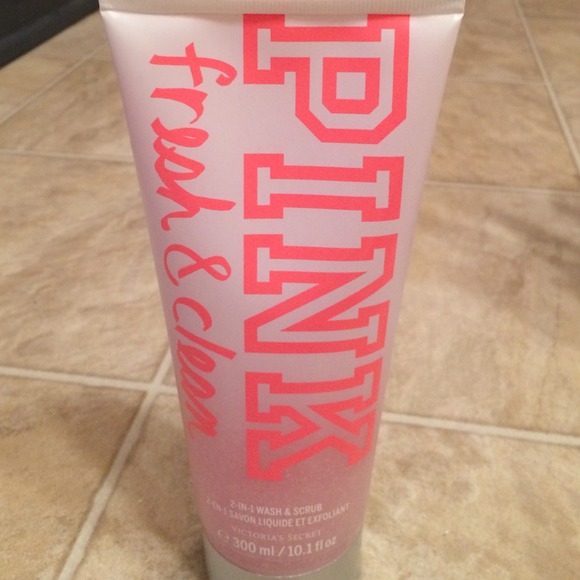 Pink VS Freash & Clean 2-in-1 wash & scrub