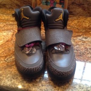 son of mars bordeaux 10.5 men condition 9/10