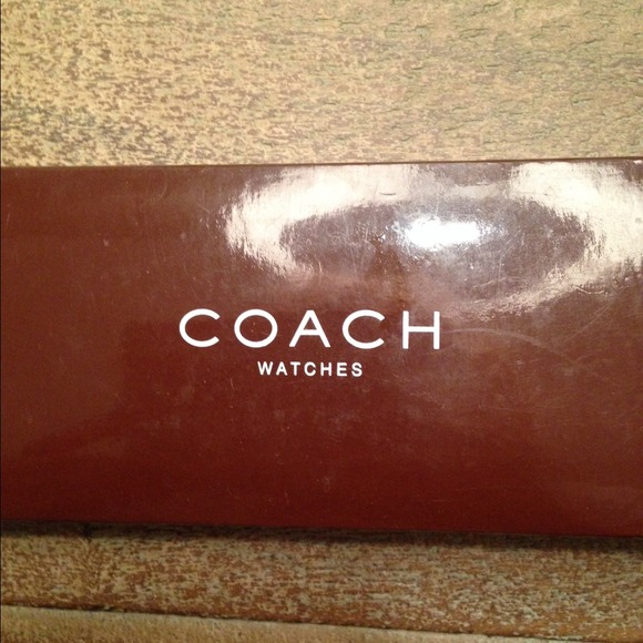 Coach watch - Picture 3 of 3