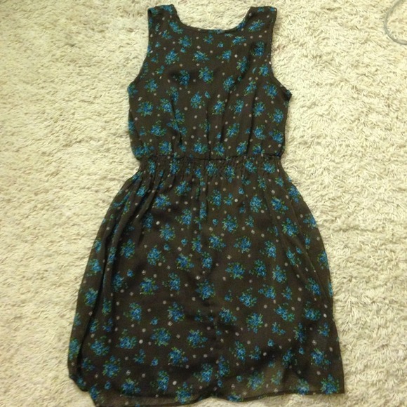 ❤️👗 - Picture 3 of 3