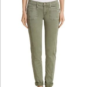 WHBM Saint Honore twill crop