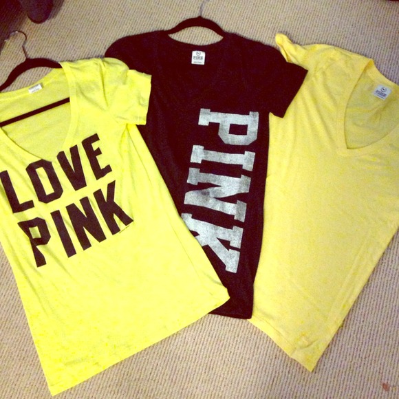VS PINK v-neck tee bundle.