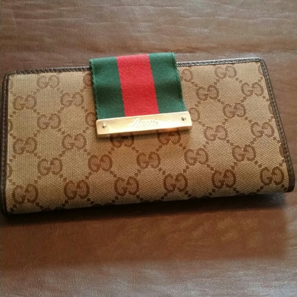 Gucci wallet