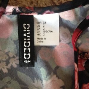 H&M Tops - H&M Top H&M Tops - H&M Top