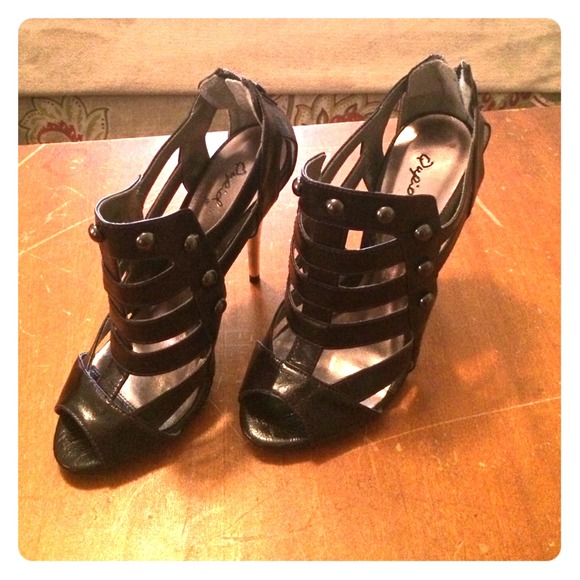 Qupid shoes/purple/size 51/2