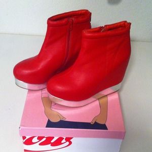 Jeffrey Campbell Vienna Wedge