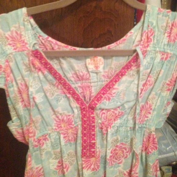 Free people top - Picture 2 of 3