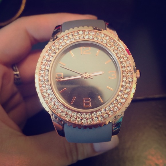 Rose gold and grey watch!