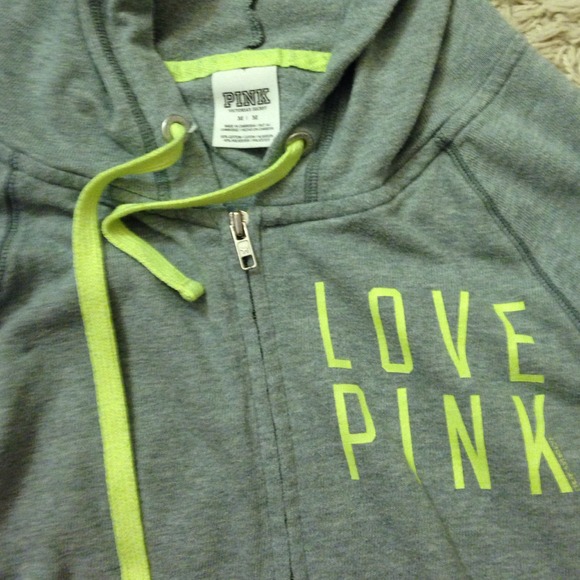 Too Small - Picture 2 of 3