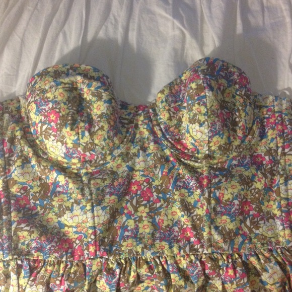 Floral Strapless Boustier Style Dress - Picture 2 of 4