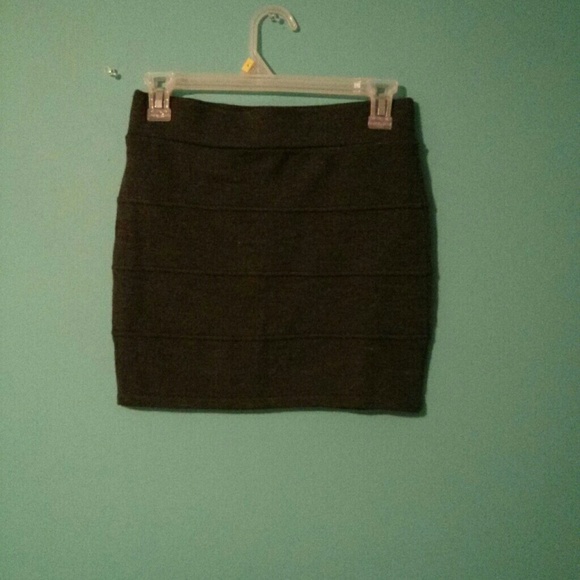 Fitted Skirt