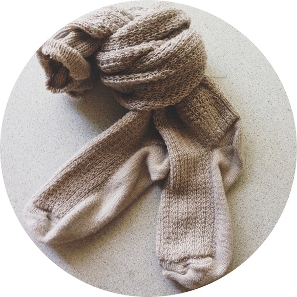🚫TRADED🚫 UO knitted high knee socks