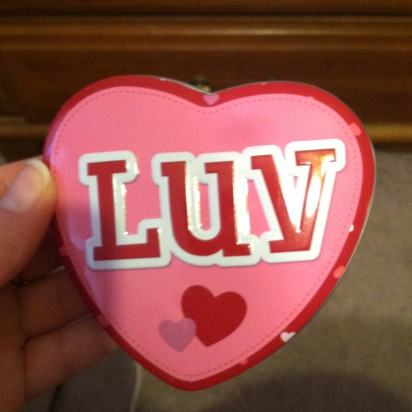Luv tin