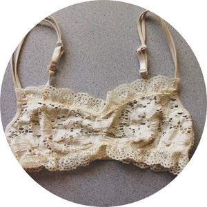 🚫TRADED🚫 Urban Outfitters Bralette Bandeau