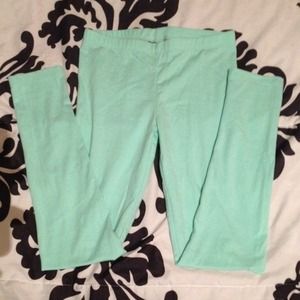 mint colored leggings.