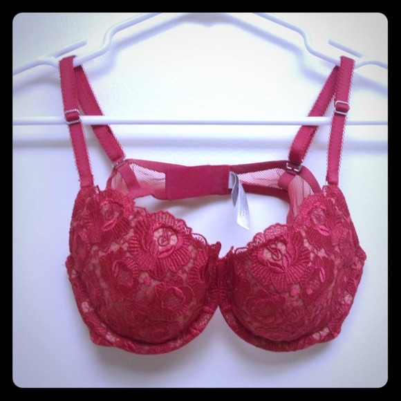 SOLD Victoria Secret red bra 34A NWOT