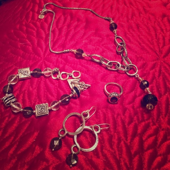 Wow! Silpada silver jewelry set