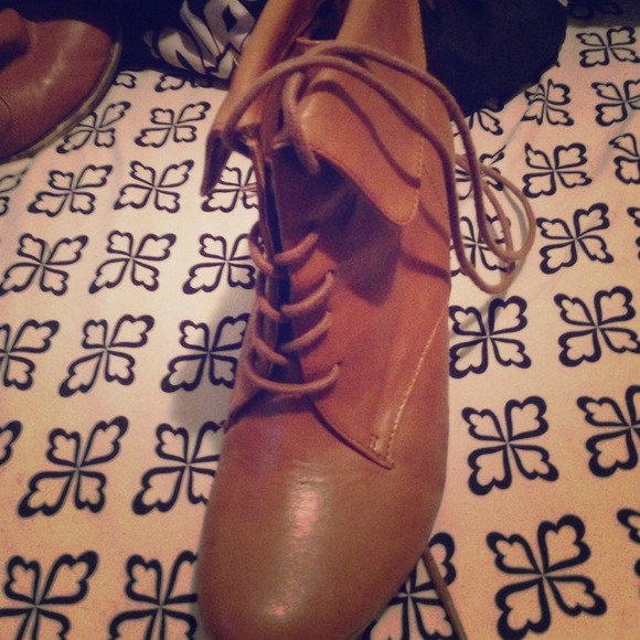 Nine West bootie