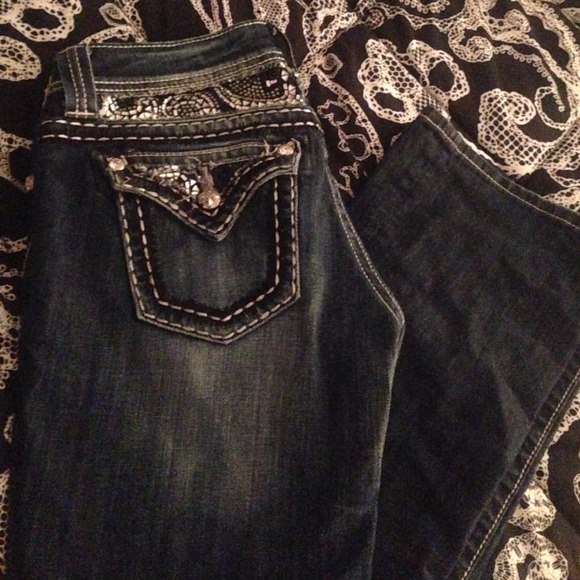 Miss Me Easy Bootcut Jeans - Size 27!