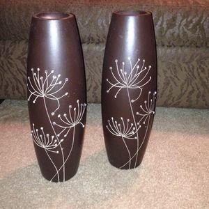 2 wooden vases and wall art bundle