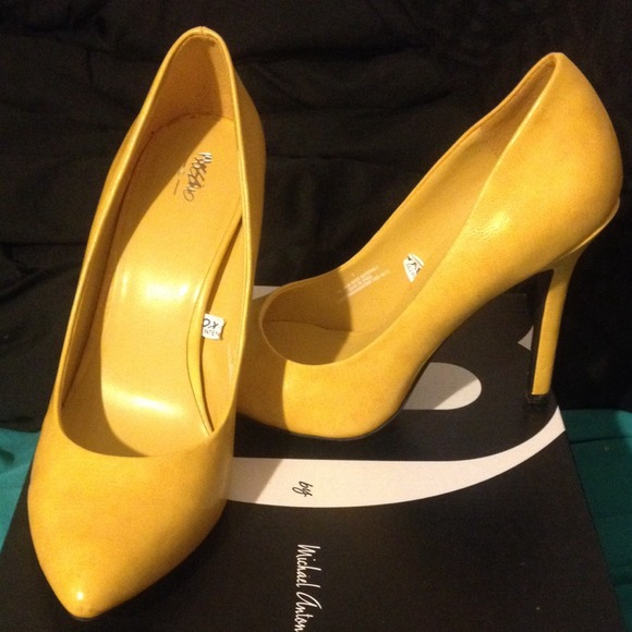 Golden Pumps