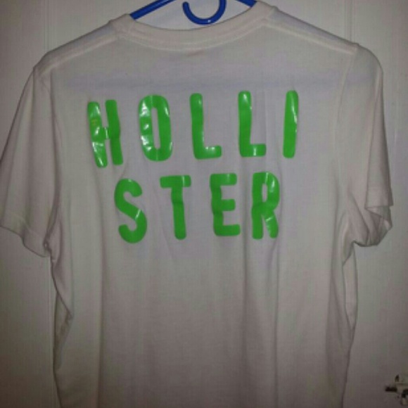 Hollister Tee - Picture 2 of 3