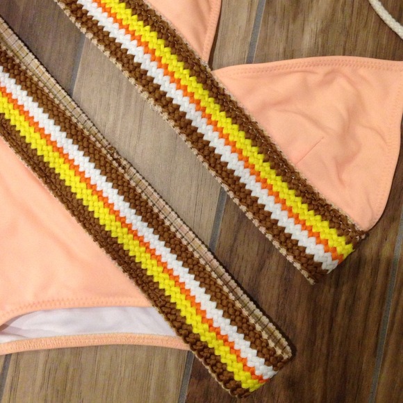 Undrest orange swimsuit - Picture 2 of 4