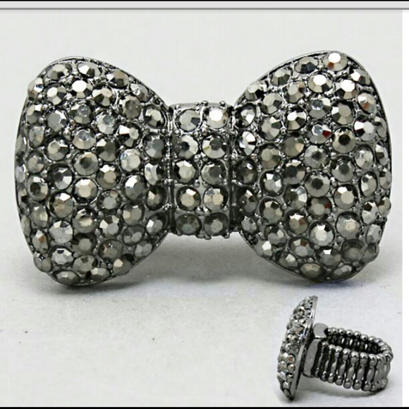 Bling ring - Picture 1 of 1