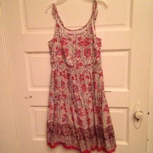 NWT American Eagle size  6
