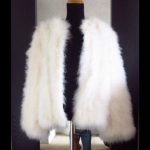 Vintage Odette Barsa Ostrich feathers