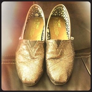 Toms brown glitter size 7